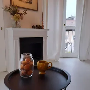 https://mini-appartamento-a.it-lombardy.com